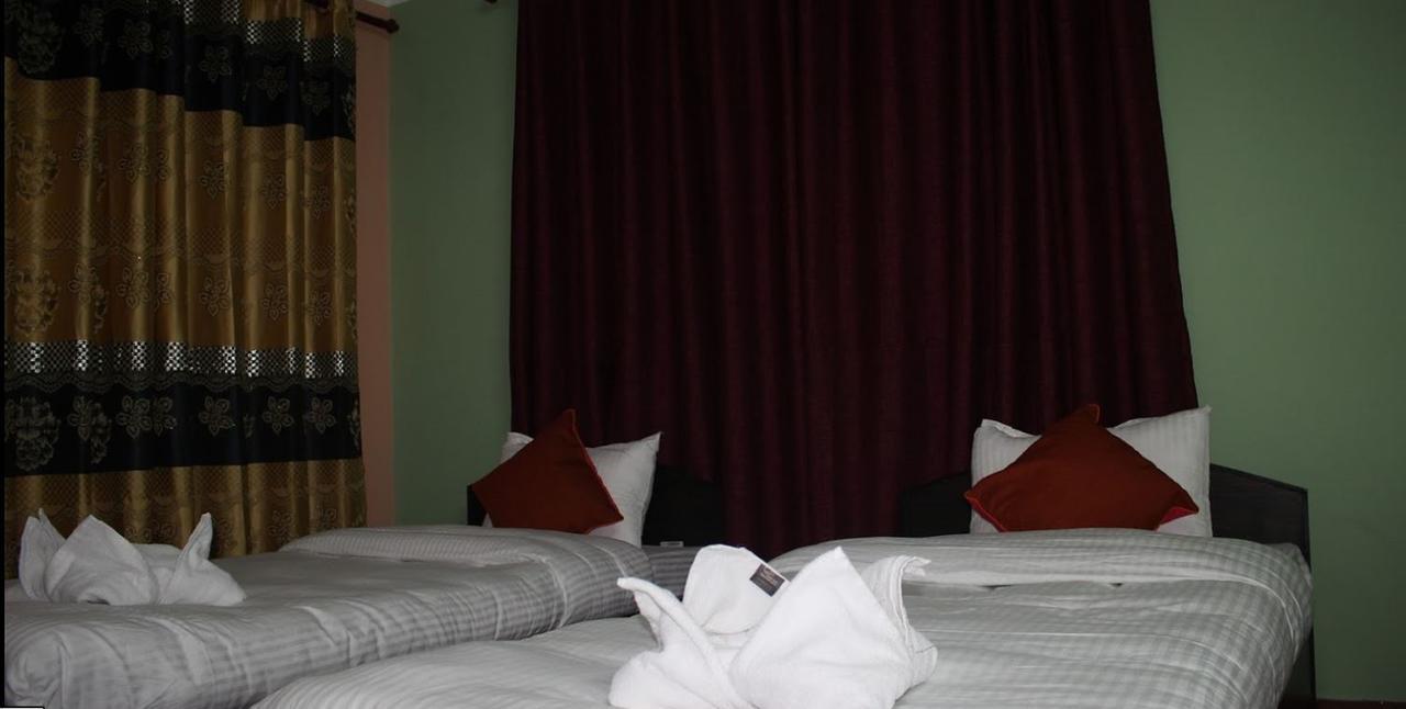 Travellers Dorm Bed & Breakfast กาฐมาณฑุ ภายนอก รูปภาพ