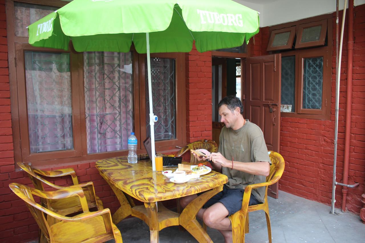 Travellers Dorm Bed & Breakfast กาฐมาณฑุ ภายนอก รูปภาพ