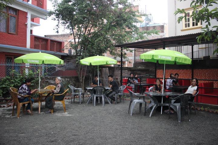 Travellers Dorm Bed & Breakfast กาฐมาณฑุ ภายนอก รูปภาพ